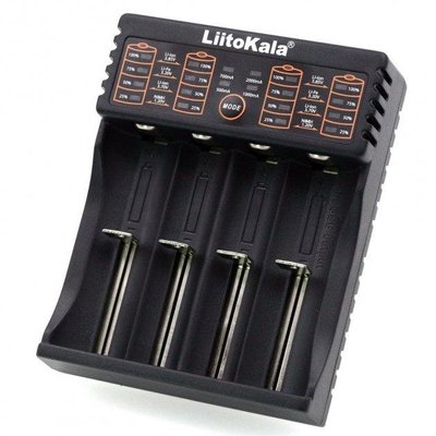 Зарядний пристрій Liitokala Lii-402 на 4 слота (для Ni-MH, Ni-CD, Li-Ion, LiFePO4)
