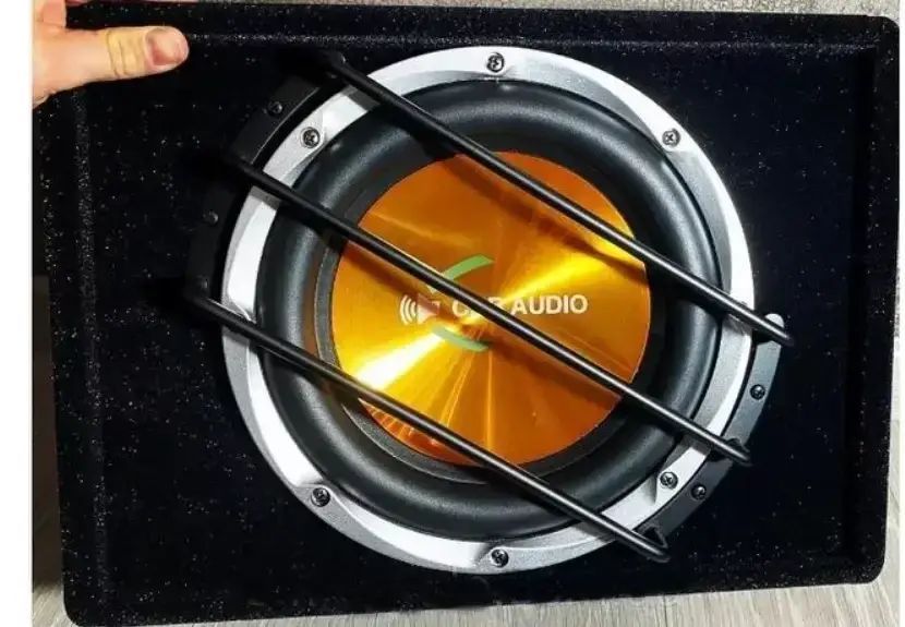 Сабвуфер автомобильный Carwals Sound K-12 12'' 150-700w