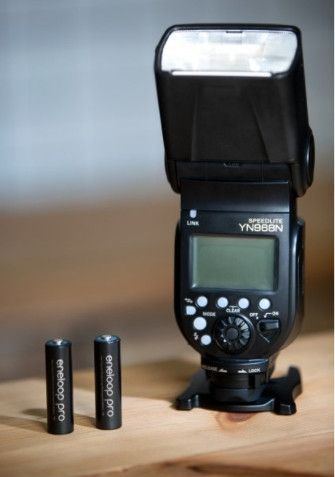 Аккумулятор АА Panasonic Eneloop Ni-Mh R6 2500mAh 2bl (BK-3HCDE/2BE) (Черный)