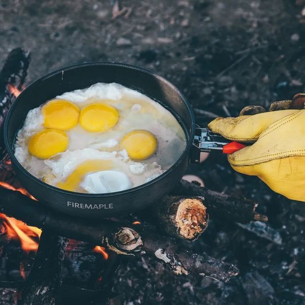 Сковородка туристическая Fire Maple Feast FP (диаметр 19.4 см) рифленое дно