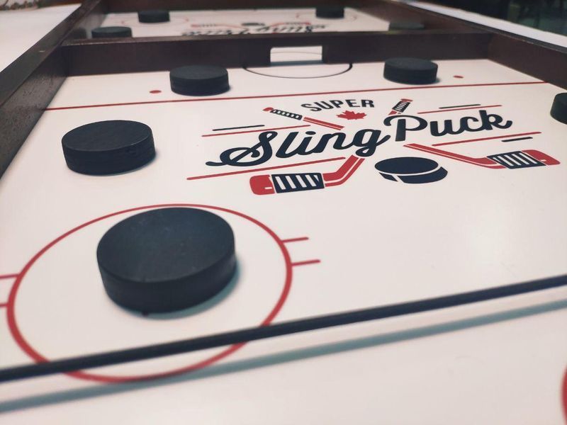 Настольный хоккей Sling Puck Игра-антистресс Футбол на штангах