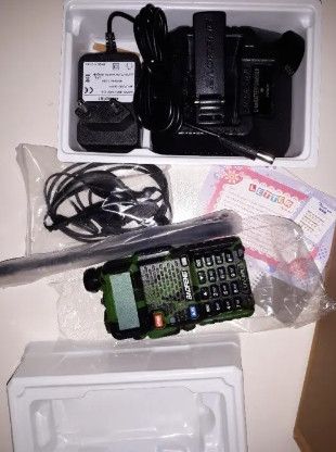 Портативная рация Baofeng UV-5R FM радио + фонарик (Камуфляж)