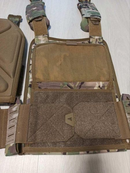 Плитоноска Yakeda (без плит) з підсумками під магазини та швидким скиданням (Мультикам)