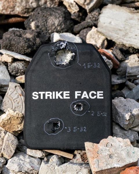 Комплект легких бронеплит Strike face NIJ III (3 класс ДСТУ) 1.65 кг