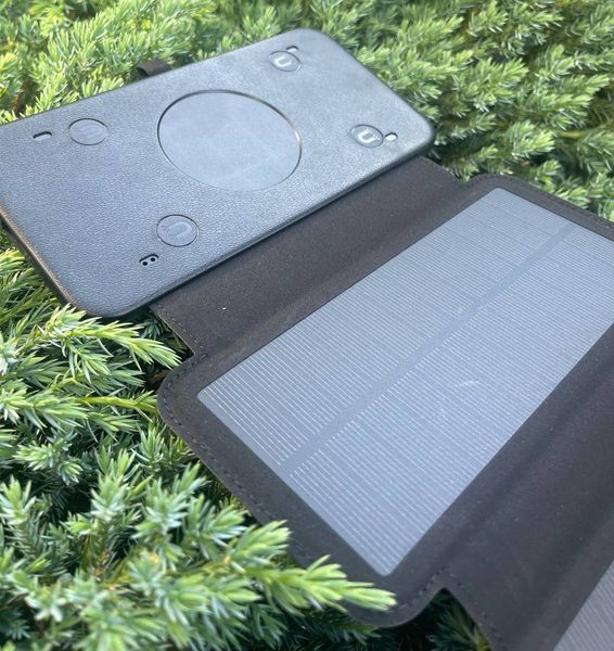 Внешний аккумулятор Xiamen 5V 1A Power Bank Solar с зарядом от солнечной энергии