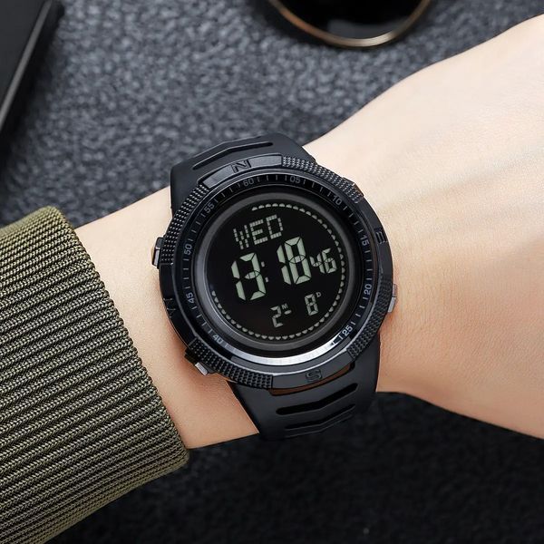Годинник чоловічий спортивний з компасом Skmei 2147 Compass (Чорний з чорним циферблатом)