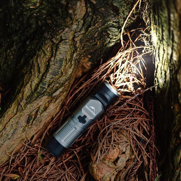 Фонарь с клипсой Naturehike CNK2450ZM013 430лм (4 режима) Черно-серый