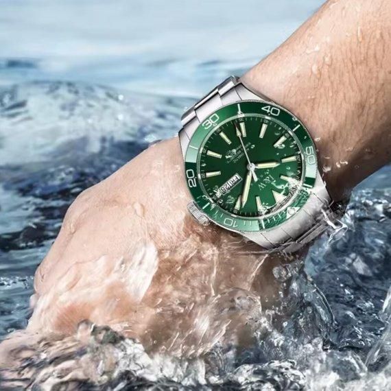 Годинник чоловічий механічний Carnival Diver 10 Bar