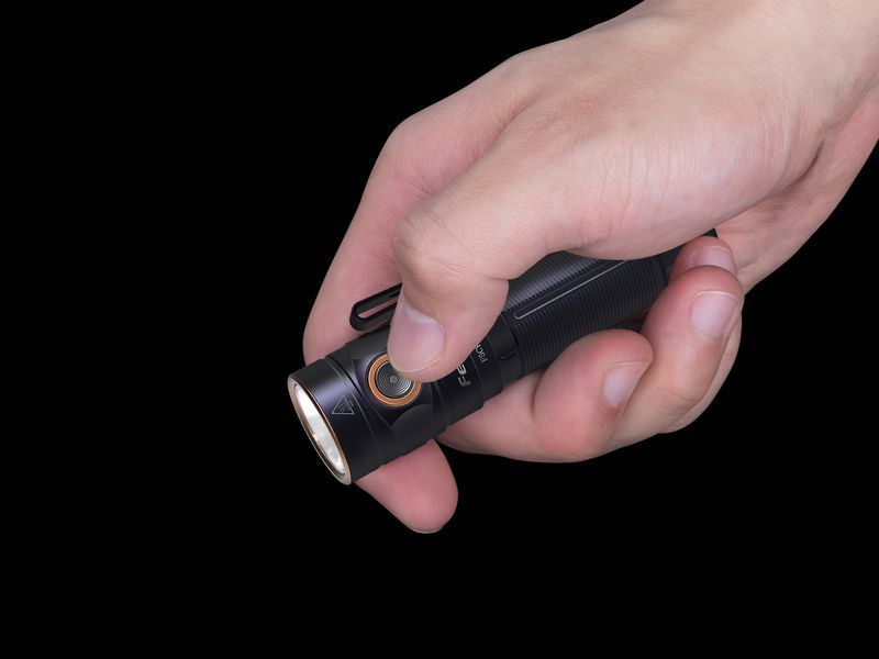 Ручний міні ліхтарик Fenix E30R Cree XP-L HI LED 1600лм micro USB (Чорний)