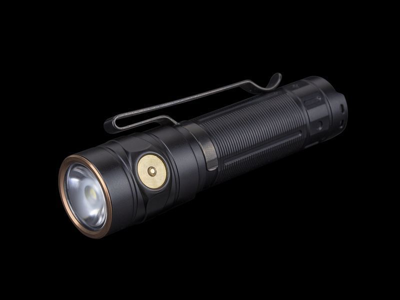 Ручний міні ліхтарик Fenix E30R Cree XP-L HI LED 1600лм micro USB (Чорний)