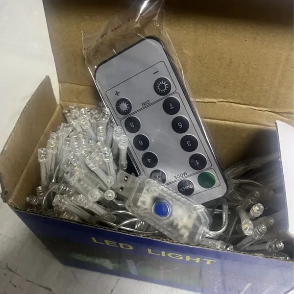 Гірлянда Штора SFK-09 (2х2 м) з пультом і USB (Жовте і синє світло)