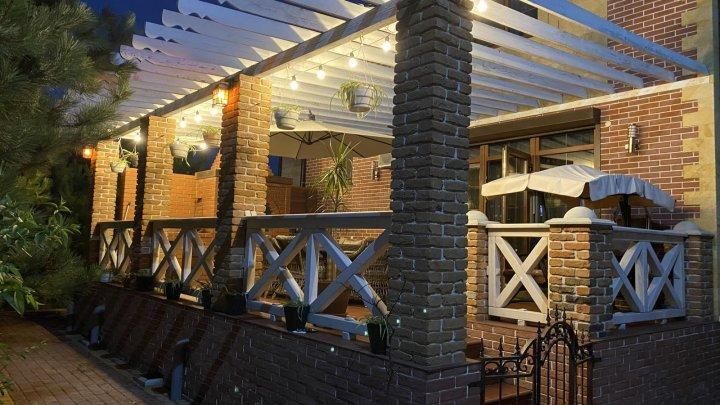 Пряма зовнішня гірлянда 20 Led Ламп Едісона 20м на чорному проводі з продовженням (Теплий білий світ)