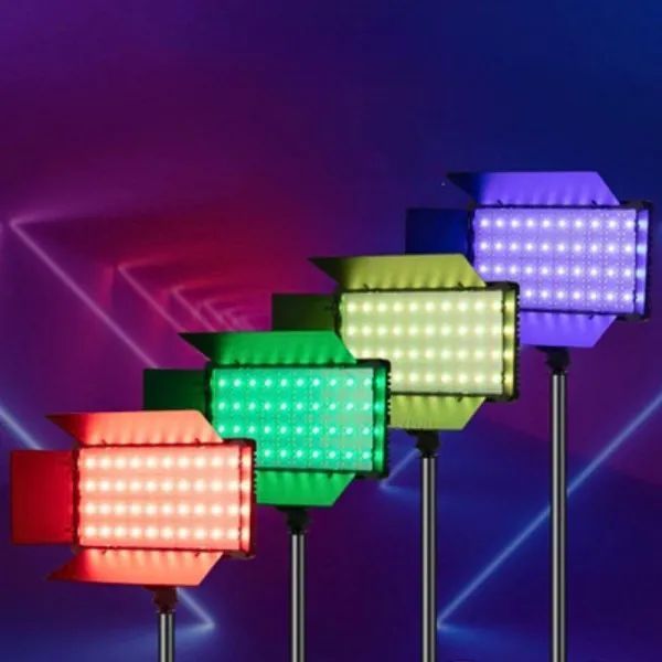 Освітлювач студійний Nagnahz U800 Pro RGB LED відеосвітло зі штативом