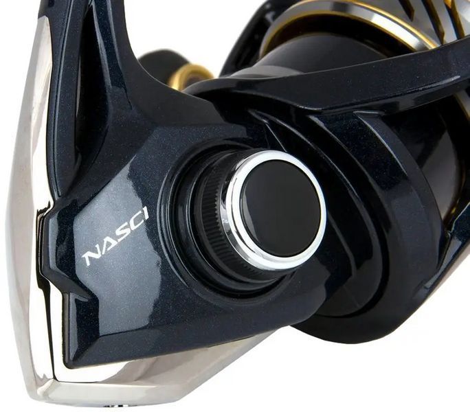 Котушка рибальська спінінгова Shimano Nasci 17 2500